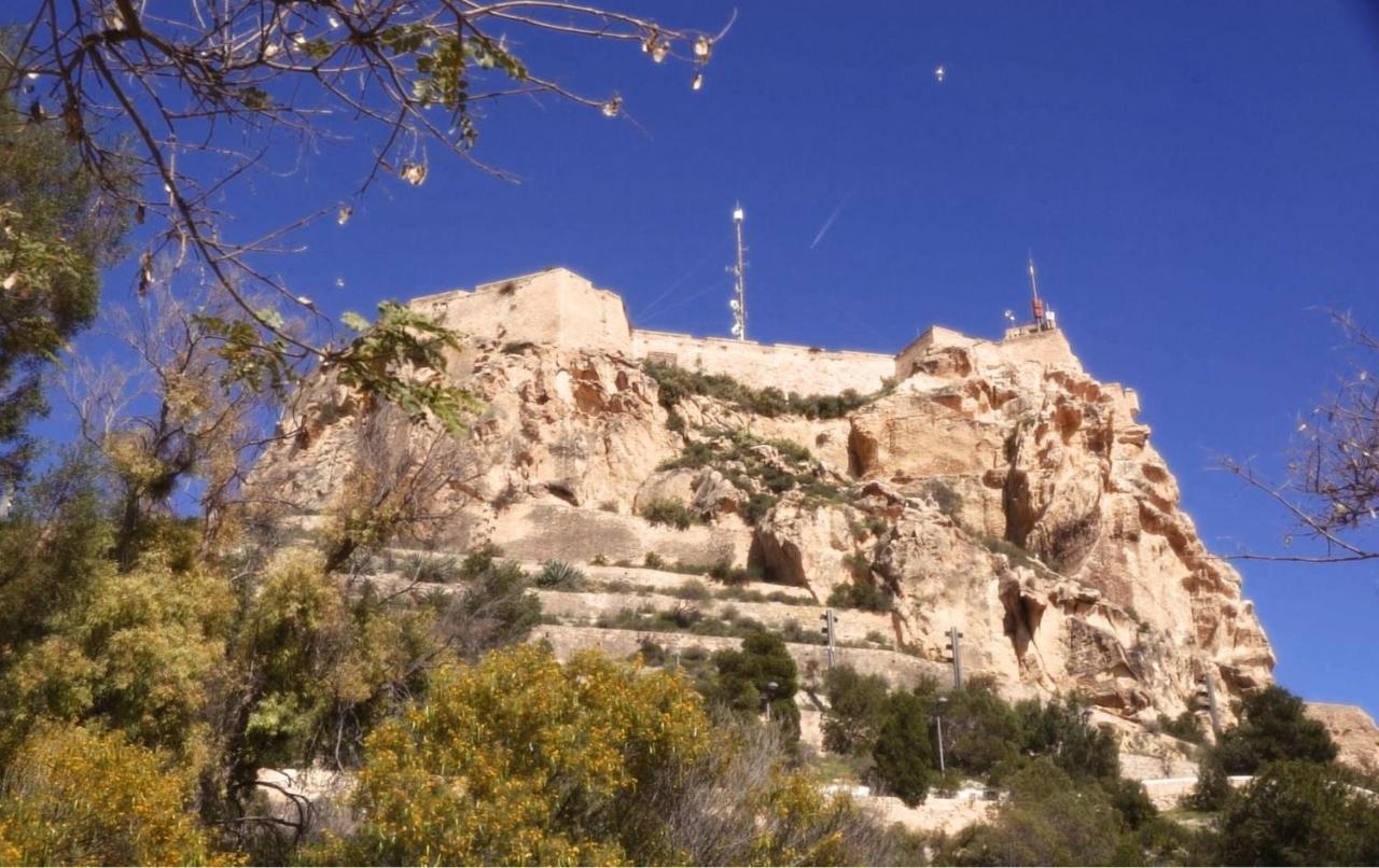 Orillas Del Castillo Alicante Exterior photo